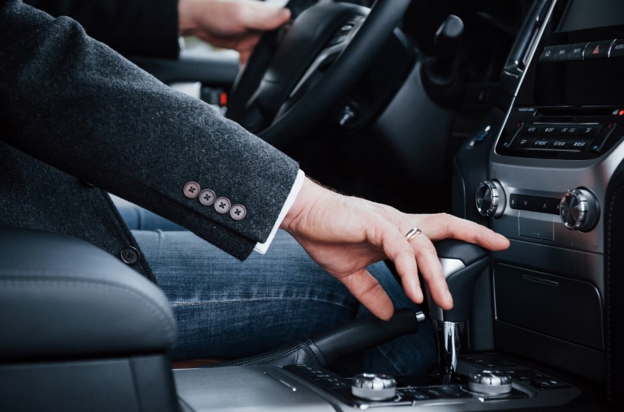 Cambio manual o automático para ciudad: cuál te conviene más